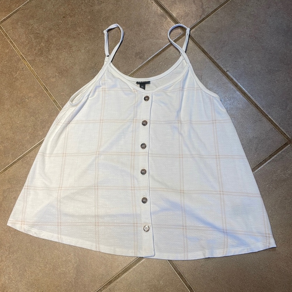 Torrid white Tank! 00